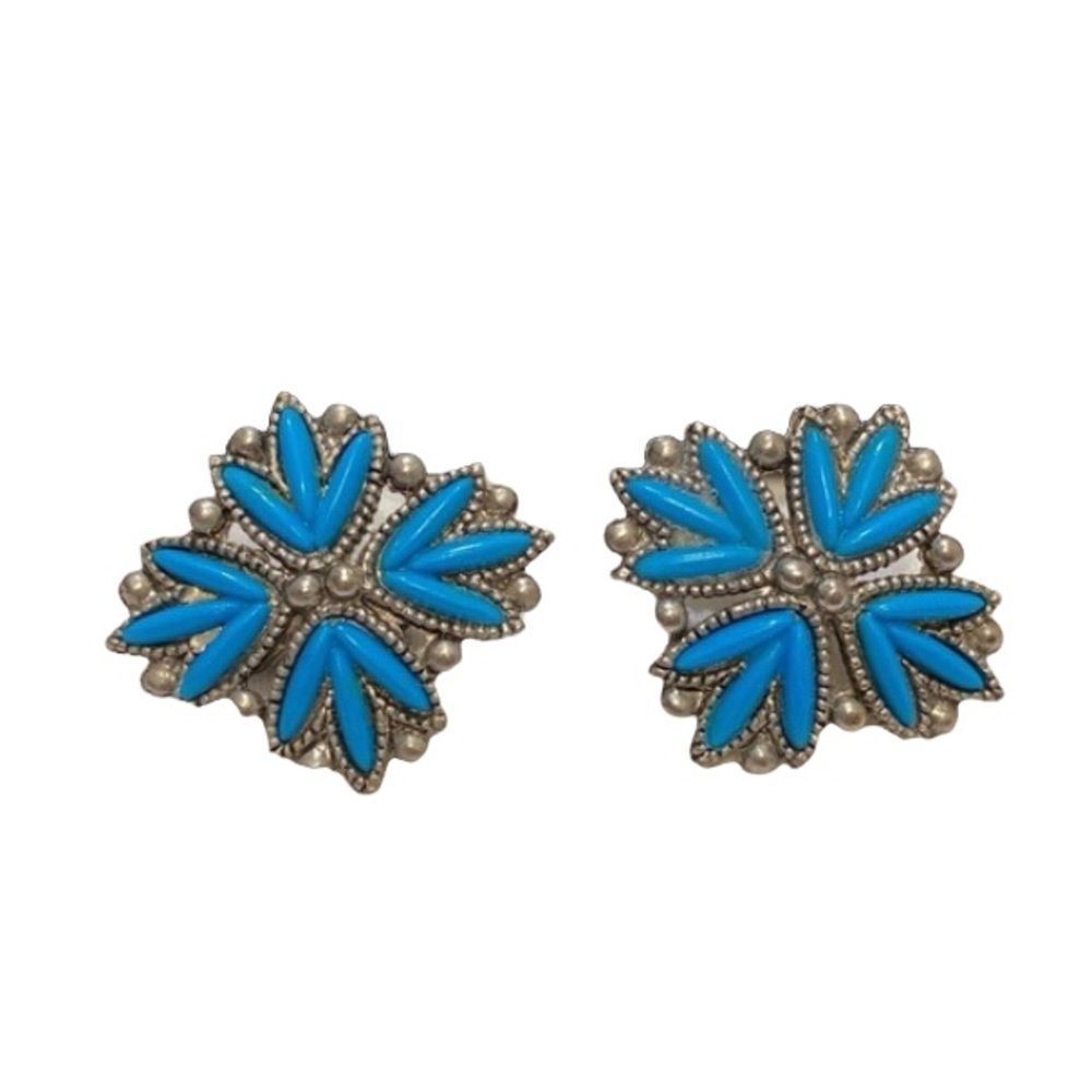 Vintage Estate Silver And Faux Turquoise Earrings - Picture 5 of 10